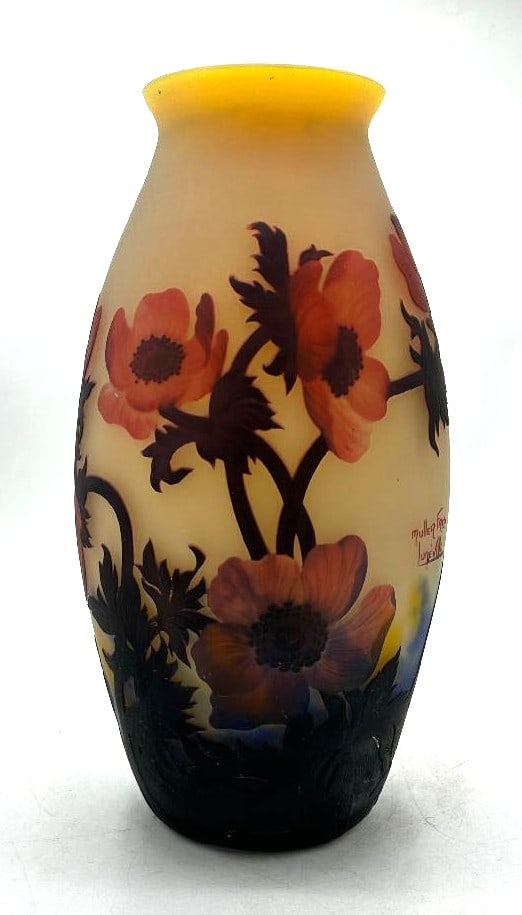 Muller Freres Luneville French Cameo Art Glass Vase H: 14.5" D: 5.4": We have an in-house shipping department to ensure your post-purchase processing is as easy as possible. We encourage you to call us 561-2129413 or contact carstensgalleries@yahoo.com if you have any f