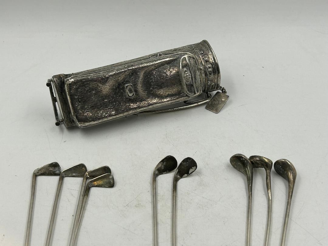 Gucci Sterling Silver Mini Golf Bag L: 6" Italy: We have an in-house shipping department to ensure your post-purchase processing is as easy as possible. We encourage you to call us 561-2129413 or contact carstensgalleries@yahoo.com if you have any f