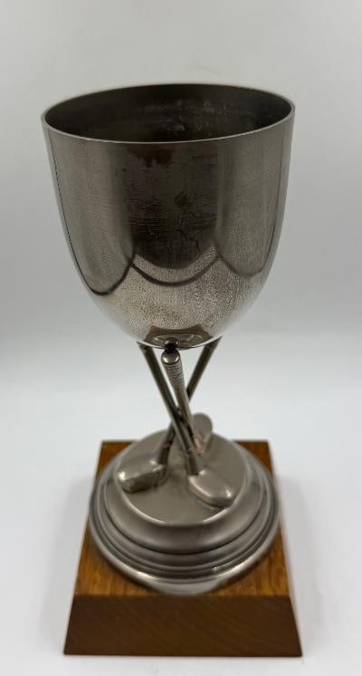 Hermes Paris Art Deco Silvelplated Golf Trophy H: 8" France: We have an in-house shipping department to ensure your post-purchase processing is as easy as possible. We encourage you to call us 561-2129413 or contact carstensgalleries@yahoo.com if you have any f