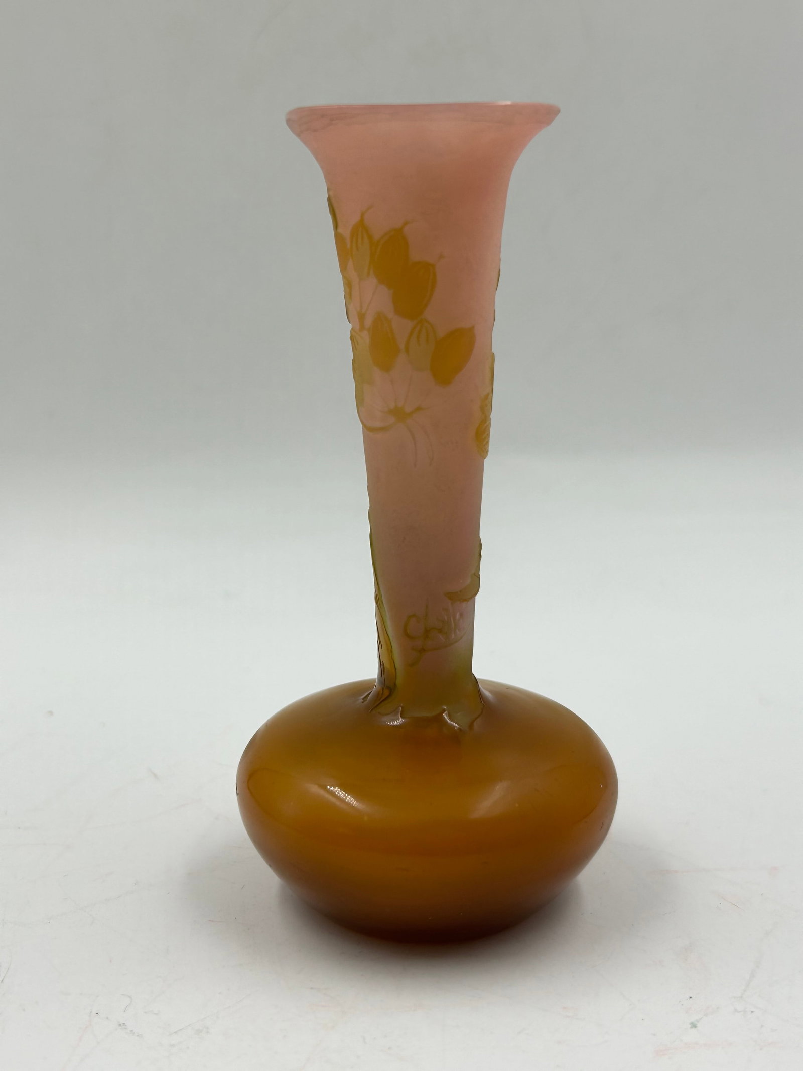 Galle Cameo Glass Art Nouveau Vase H: 5" Diam: 2.3" France (1 of 4)
