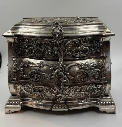 Antique Jewelry Box Commode Shaped H: 7" W: 10" D: 5" (1 of 6)