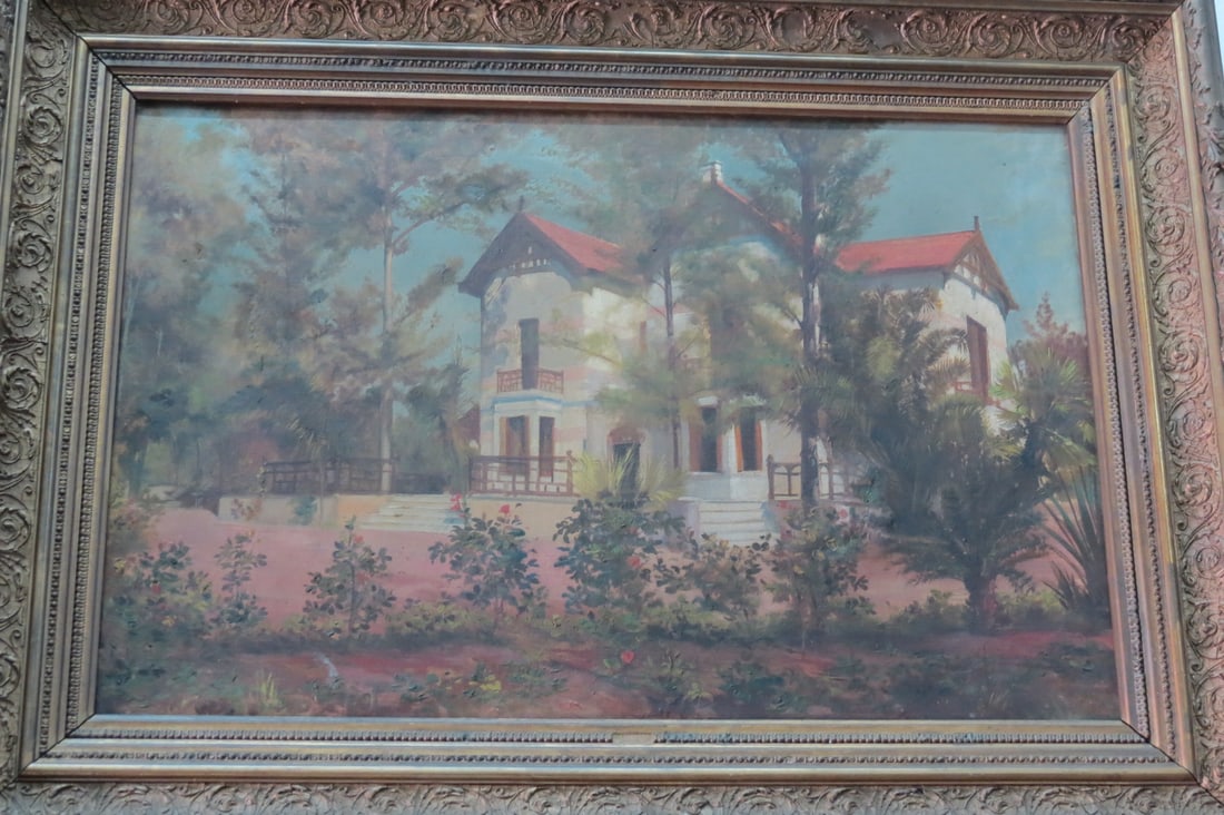 Antique European Oil on Canvas "Village" Art: 22" x 28" Fr: 28" x 32": We have an in-house shipping department to ensure your post-purchase processing is as easy as possible. We encourage you to call us 561-2129413 or contact carstensgalleries@yahoo.com if you have any f