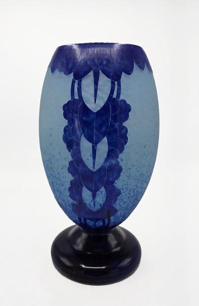 Charder Cameo Glass Art Deco Vase H: 15" France: We have an in-house shipping department to ensure your post-purchase processing is as easy as possible. We encourage you to call us 561-2129413 or contact carstensgalleries@yahoo.com if you have any f