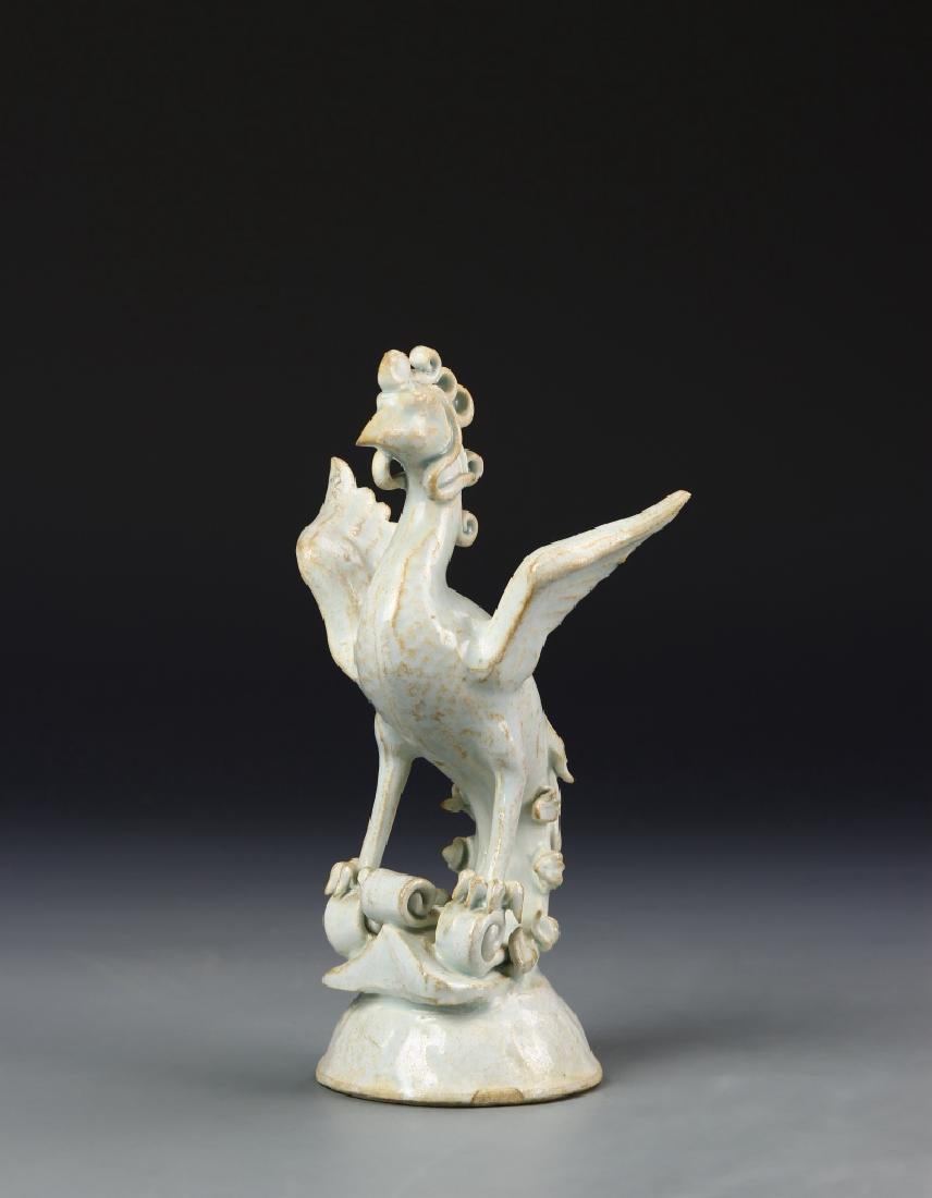 Chinese Lungquan Yao Bird Statue (1 of 5)