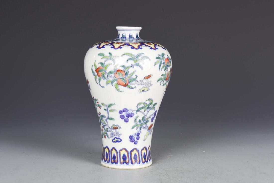 Chinese Doucai Meiping Vase (1 of 5)