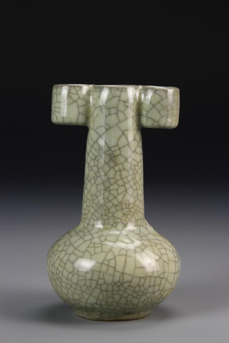 Ko-Type Arrow Bottle Vase (1 of 7)