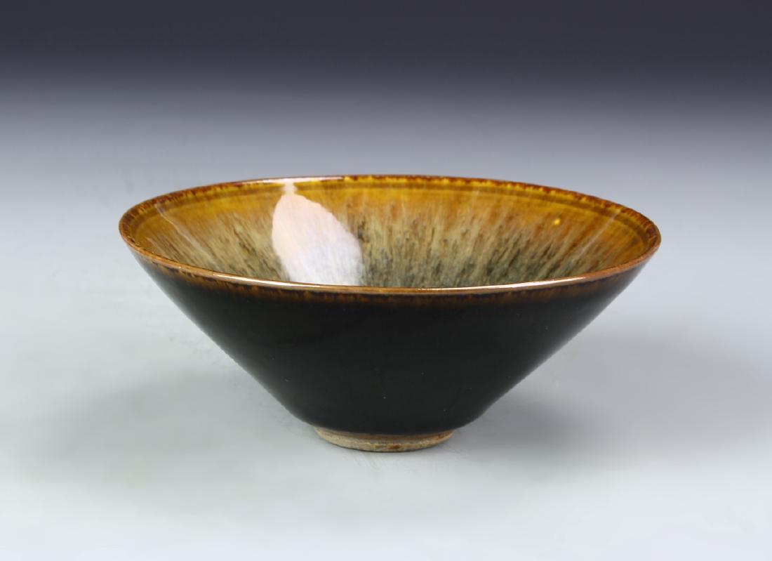 Chinese Jizhou Yao Bowl (1 of 3)