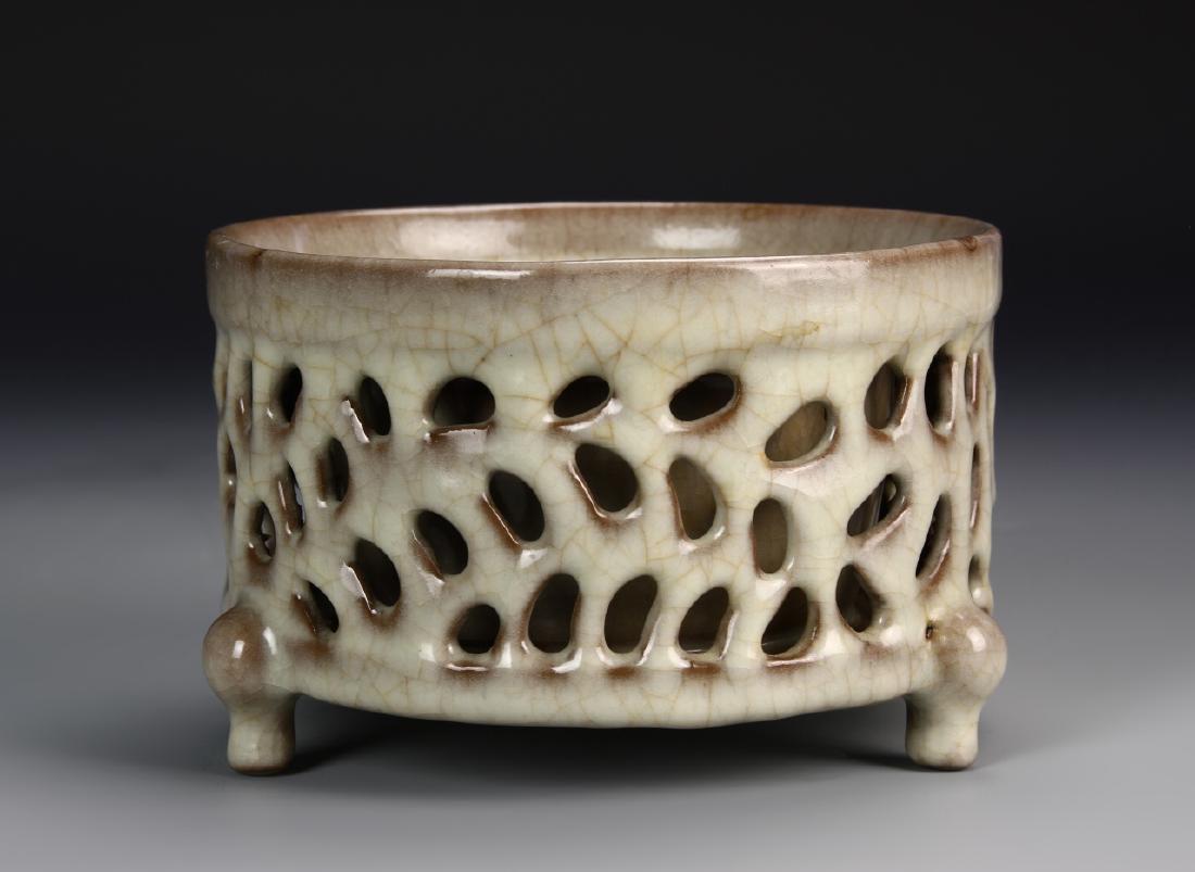 Rare K'uan Ware Reticulated Censer (1 of 6)