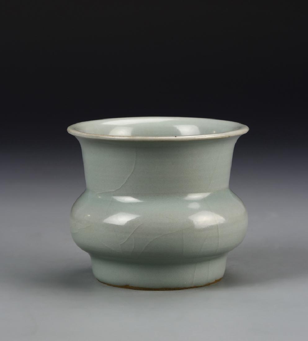 Chinese Lungquan Jar (1 of 5)
