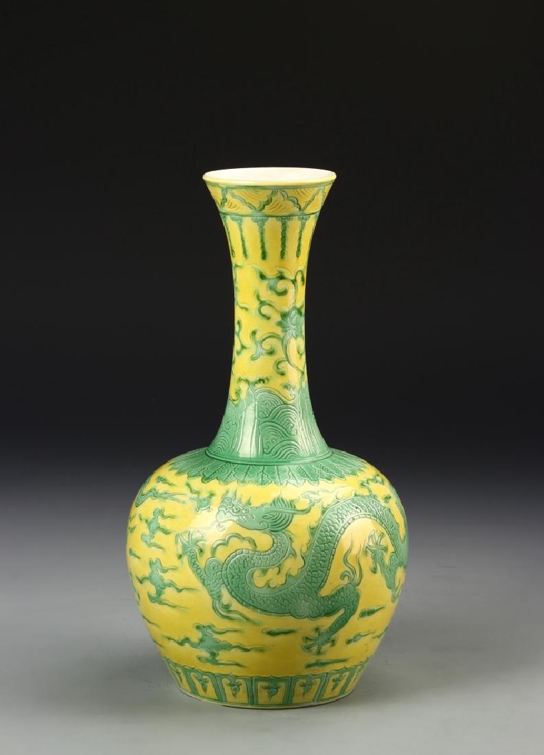 Chinese Green Dragon Vase (1 of 7)