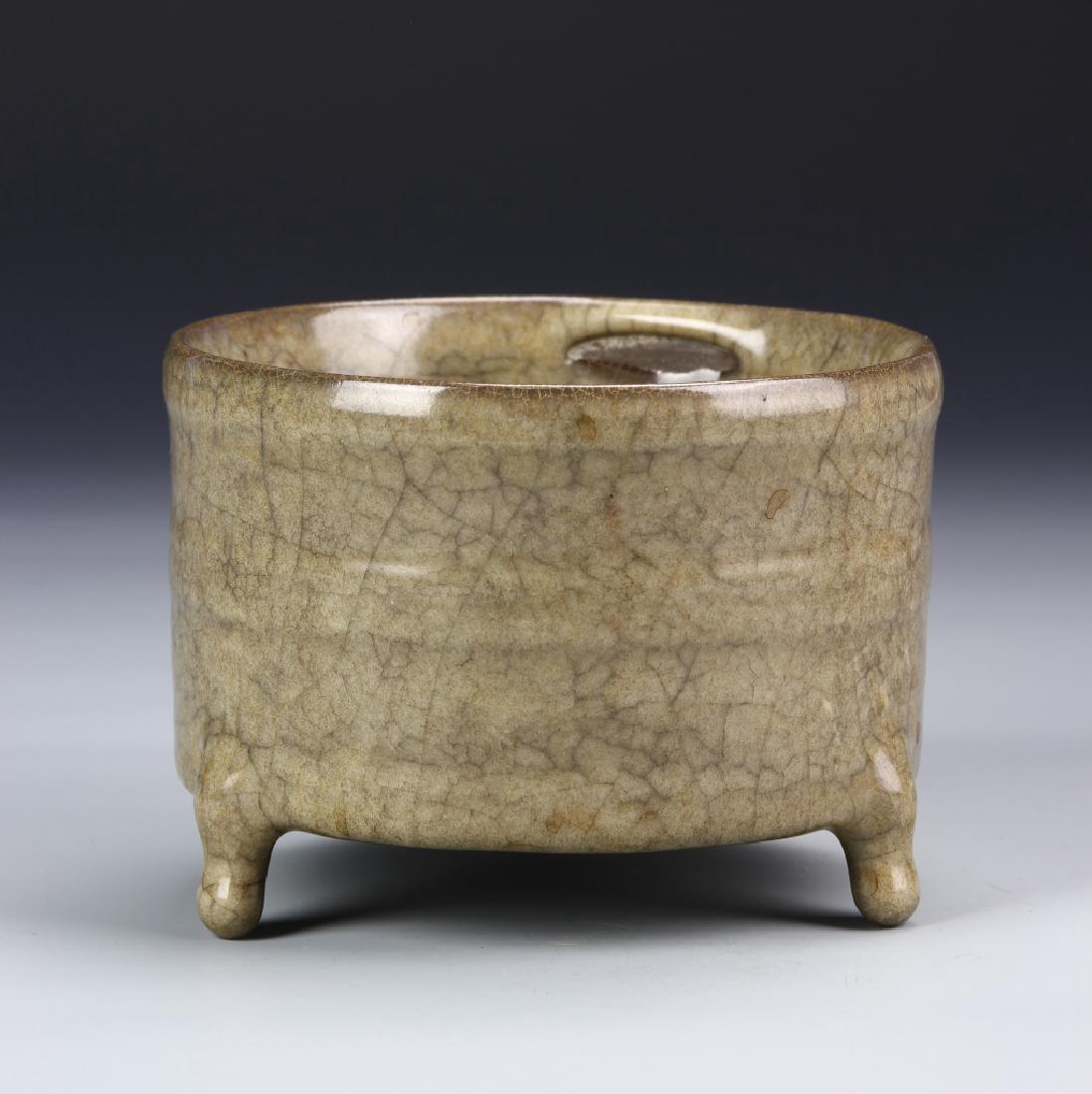 Chinese Guan-Type Tripod Censer (1 of 7)