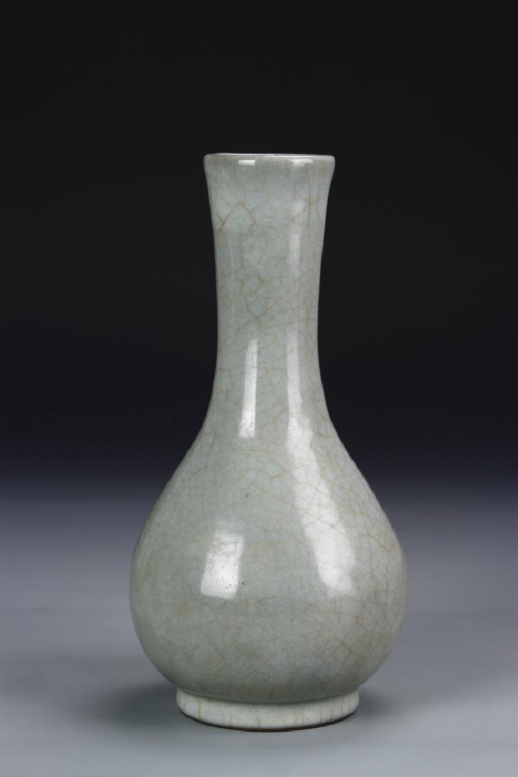 Chinese Kuan-Type Bottle Vase (1 of 4)