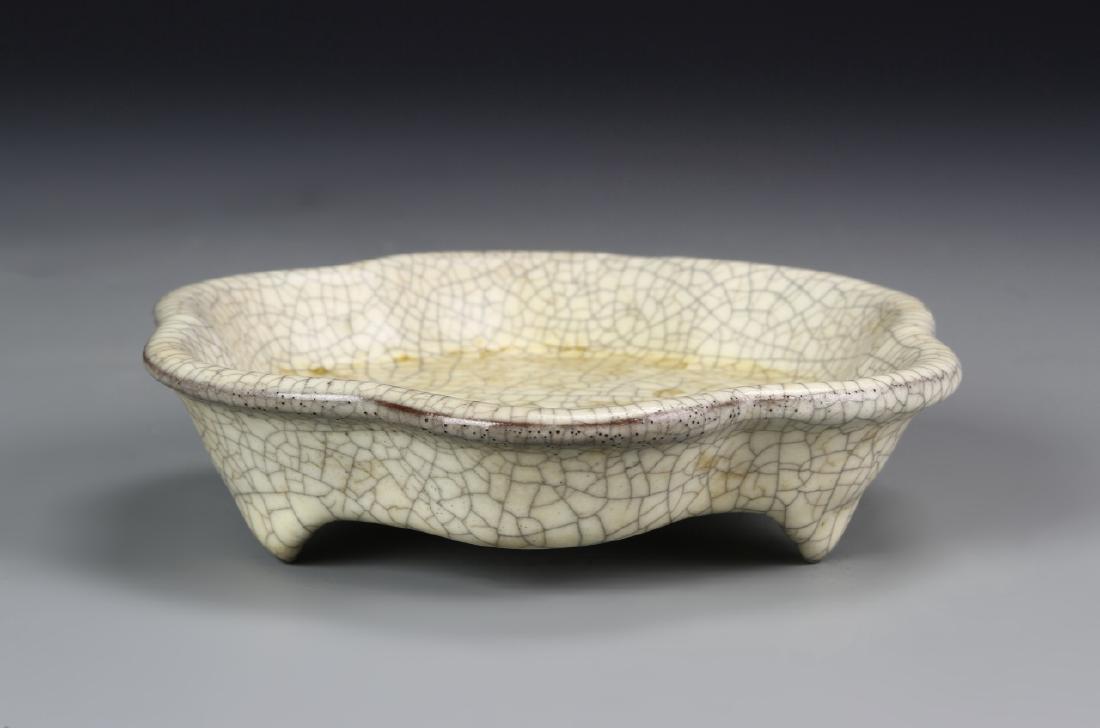 Ko Ware Tripod Foliate Brushwasher (1 of 7)