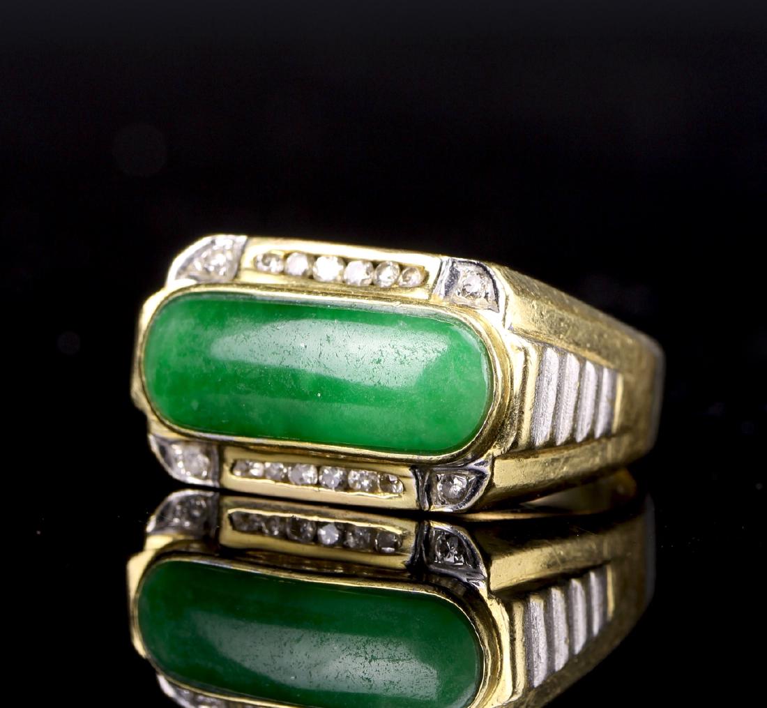 Chinese Jadeite Gold Ring with Miniature Diamond (1 of 4)
