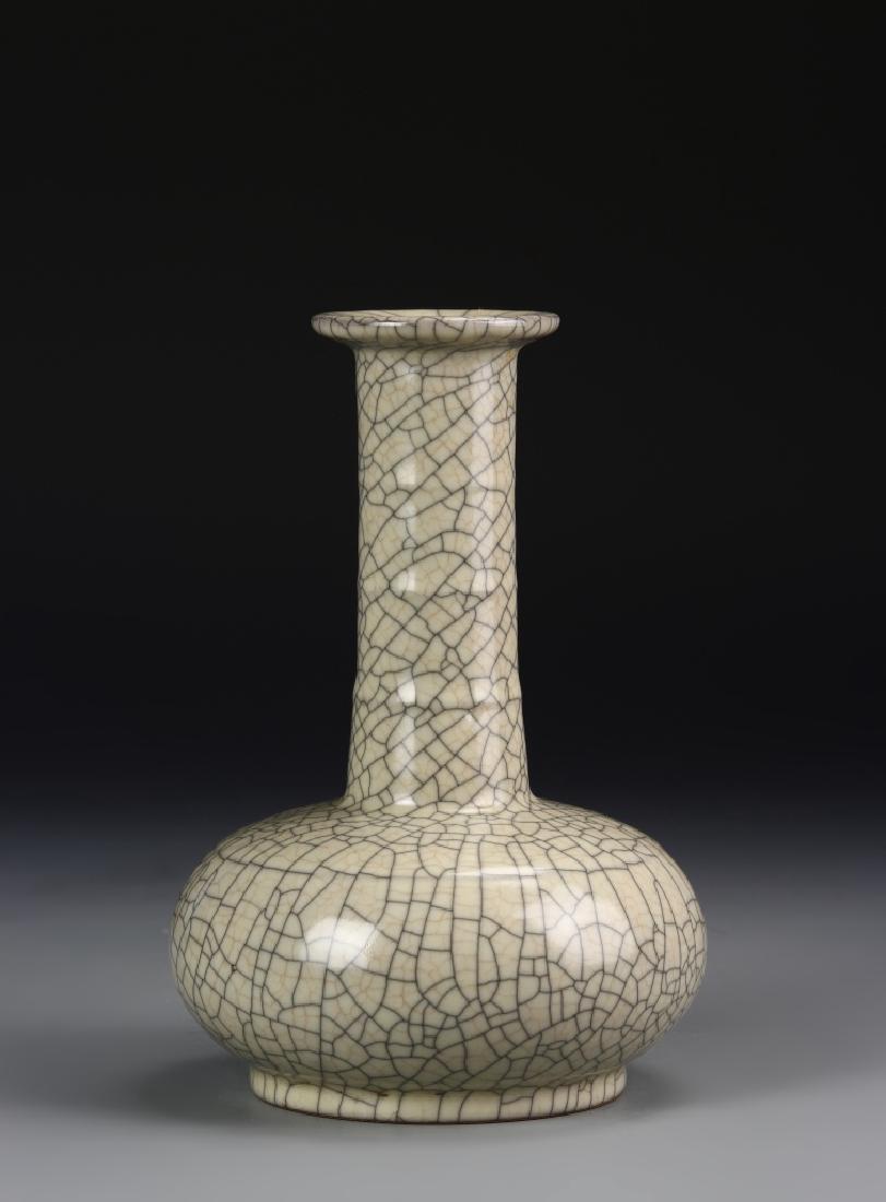 Chinese Geyao Vase (1 of 5)
