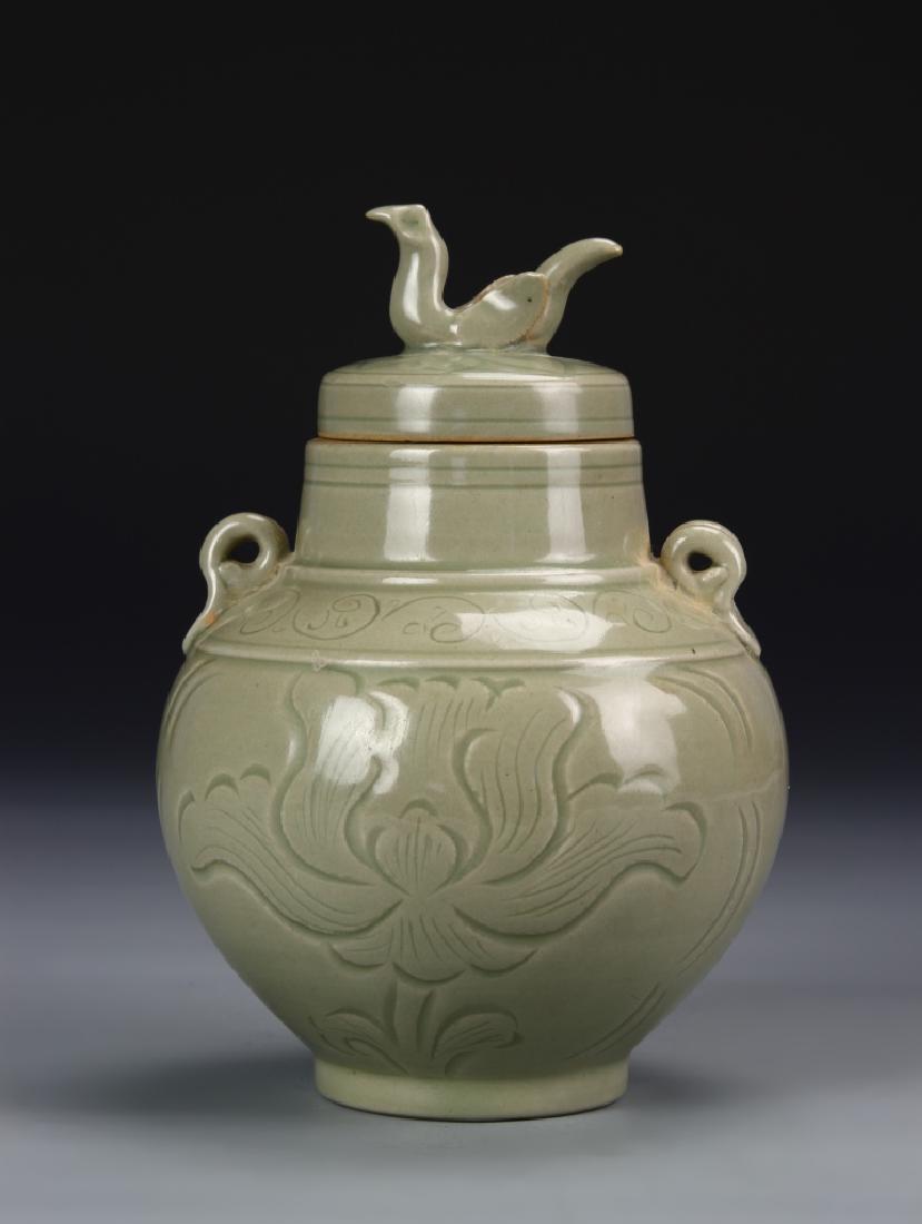 Chinese Lung Quan Yao Jar (1 of 6)