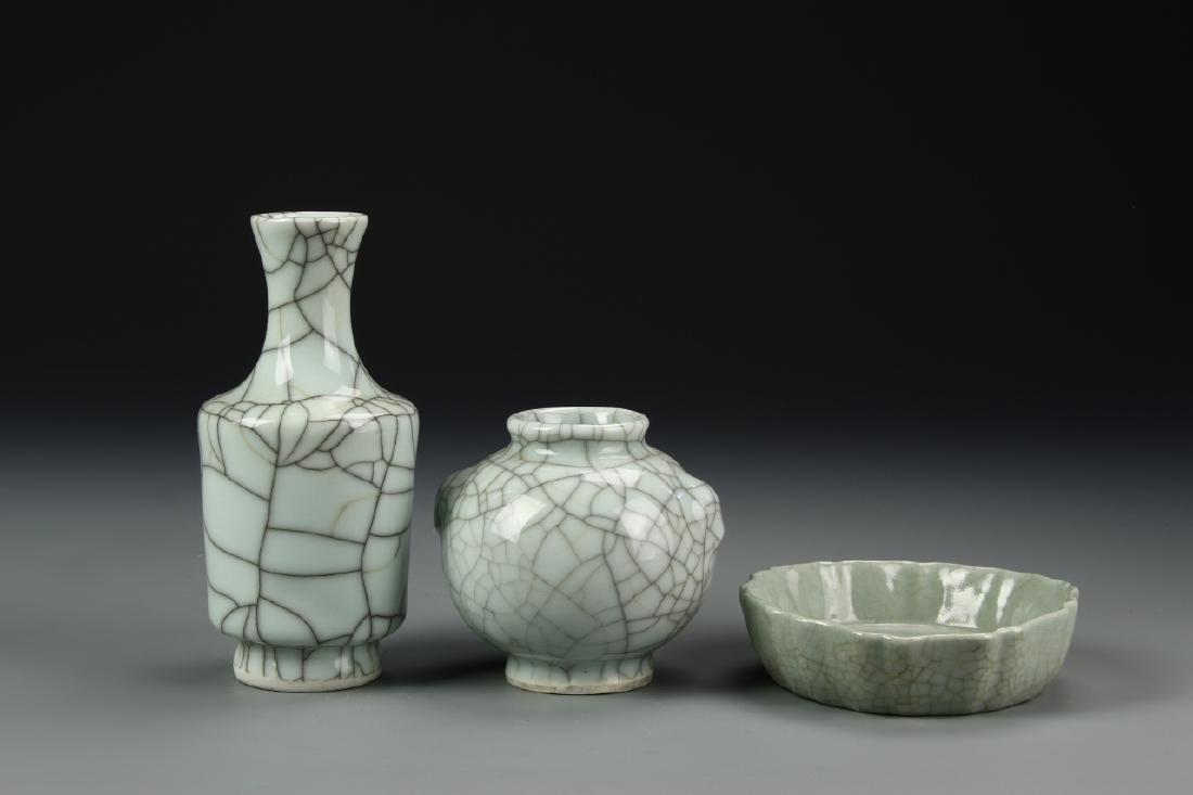 Chinese Three Geyao Scholars Items (1 of 4)