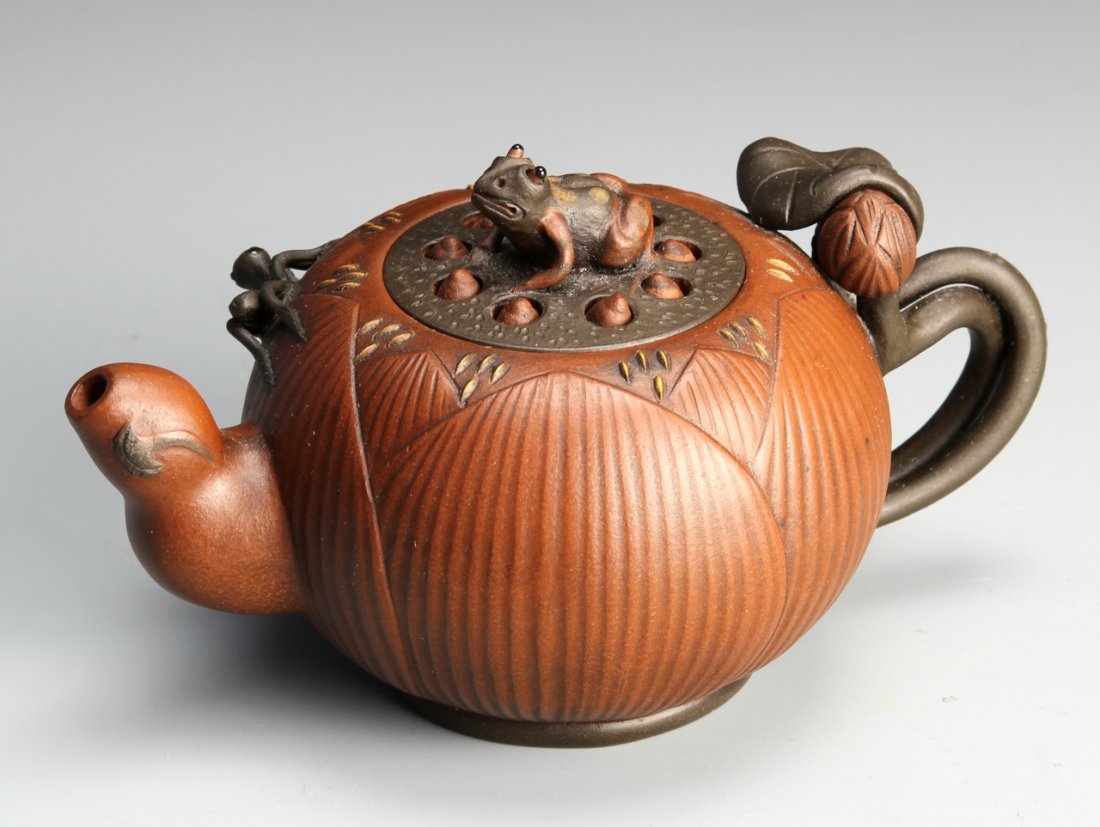 Chinese Yixing Teapot, Attributed to Jiang Rong