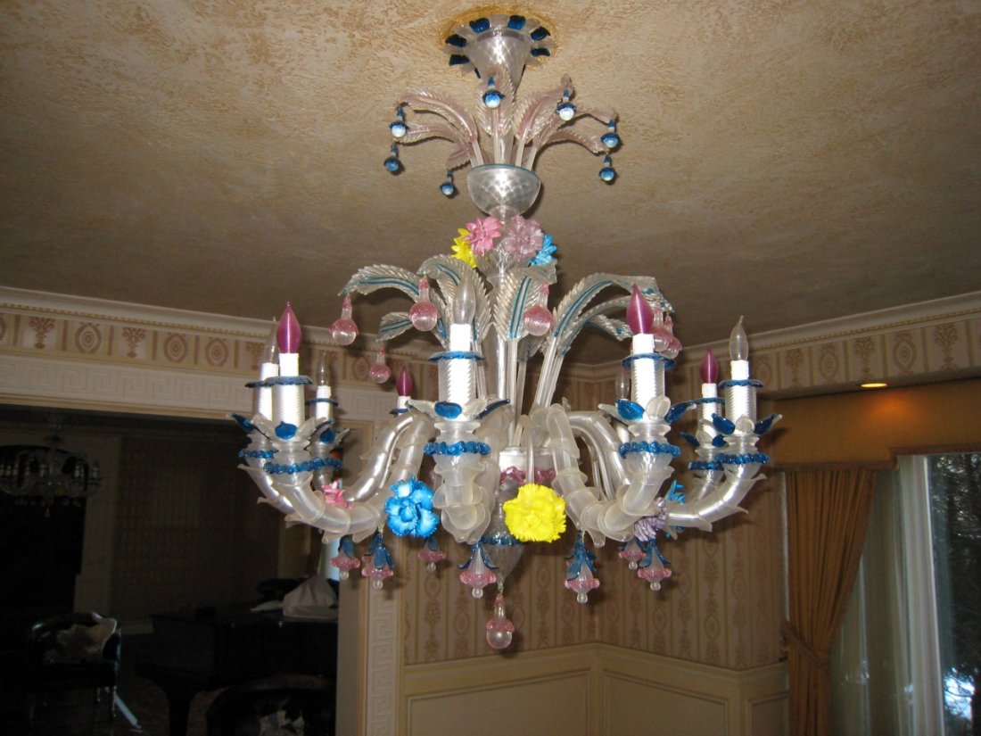 Italian Murano Glass Chandelier: Italy, Murano glass chandelier, in pastel hues, with expressive pulled glass elements. Provenance: From the estate of Nick Sampson, Uxbridge, MA. Height 26 in., Width 26 in.