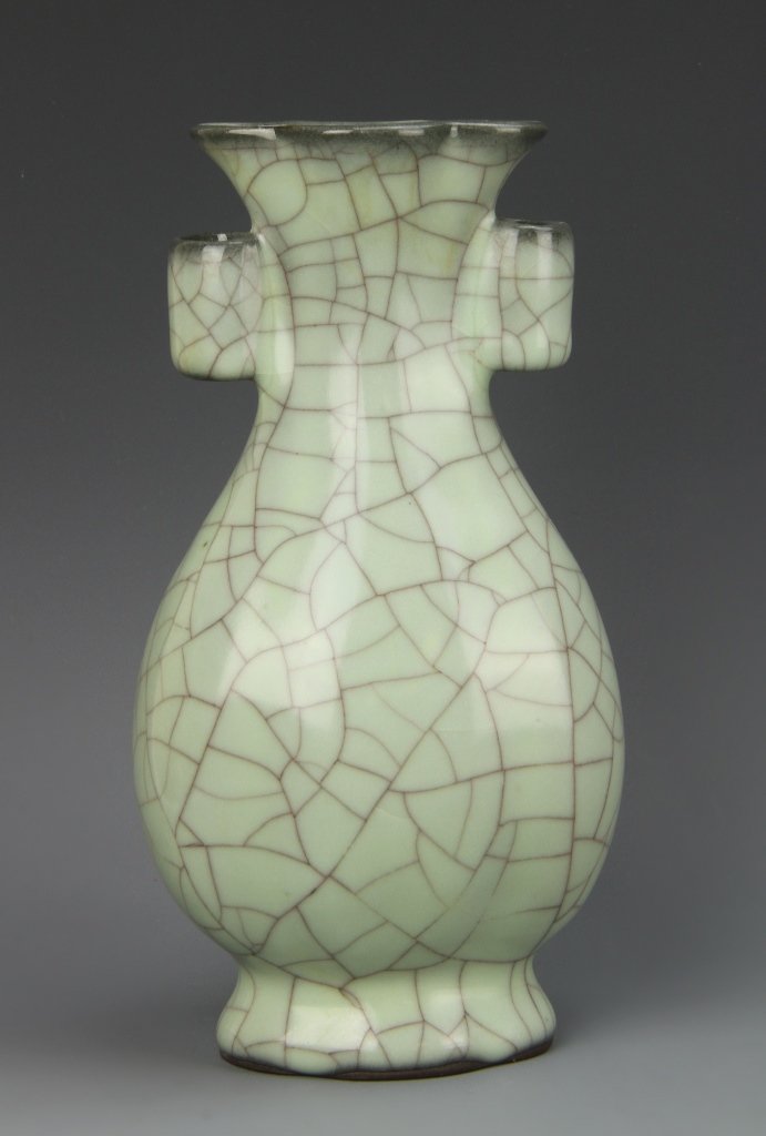 Chinese Ge Ware Vase