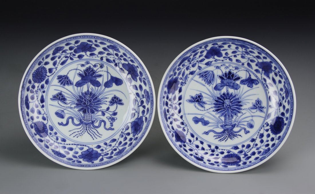 Pair of Chinese Blue and White Plates (1 of 5)