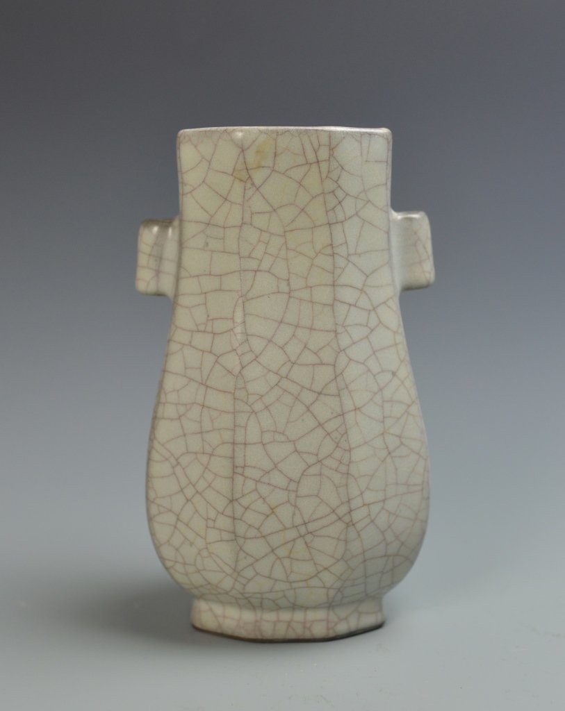 Chinese Ge Yao Ware Vase (1 of 6)