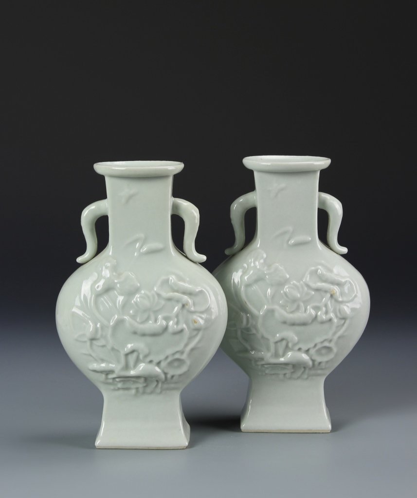 Pair of Chinese Blanc De Chine Vases (1 of 6)