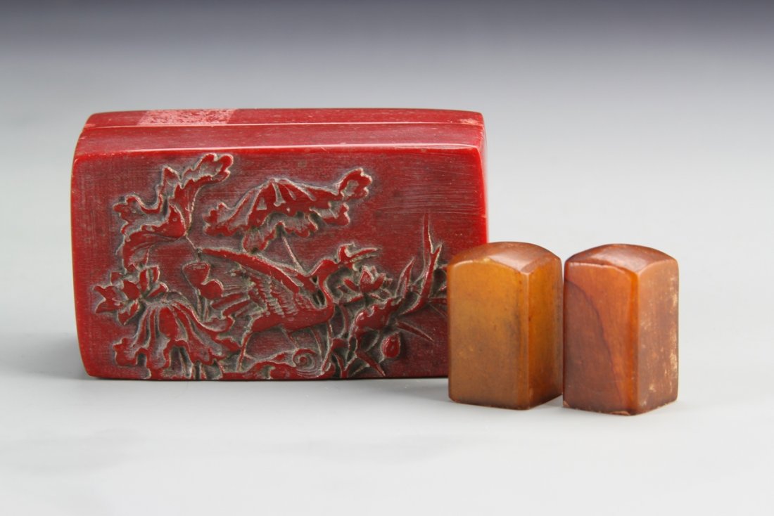 Two Chinese Shoushan Stone Seal Chops (1 of 5)