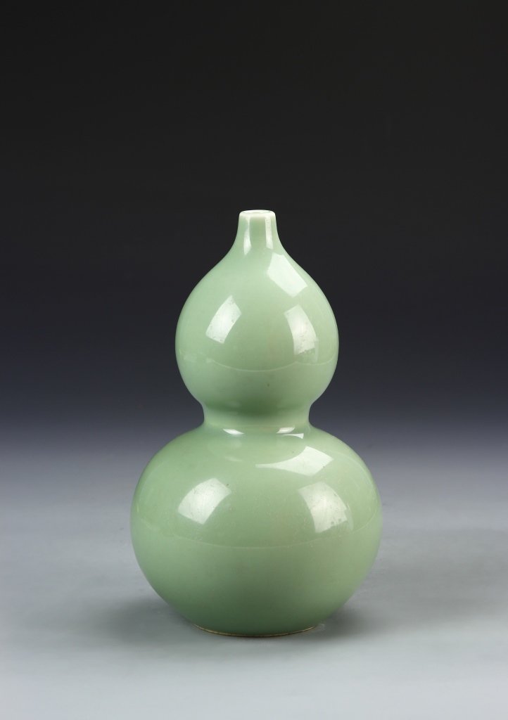 Chinese Gourd Vase (1 of 4)
