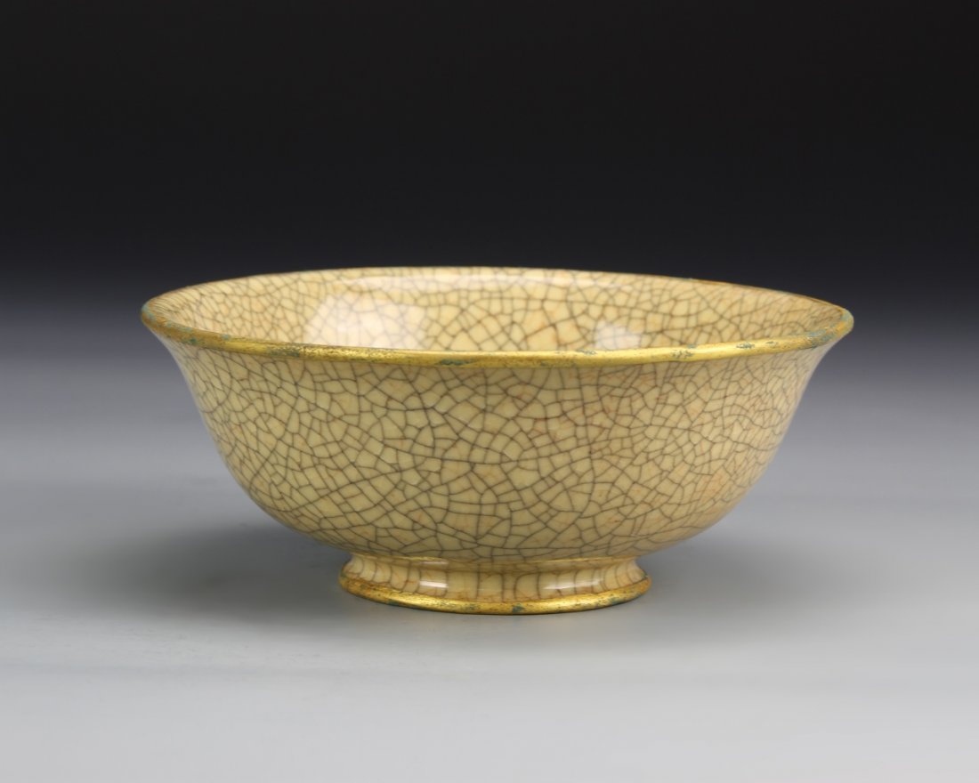 Chinese Antique Ge Ware Bowl (1 of 4)