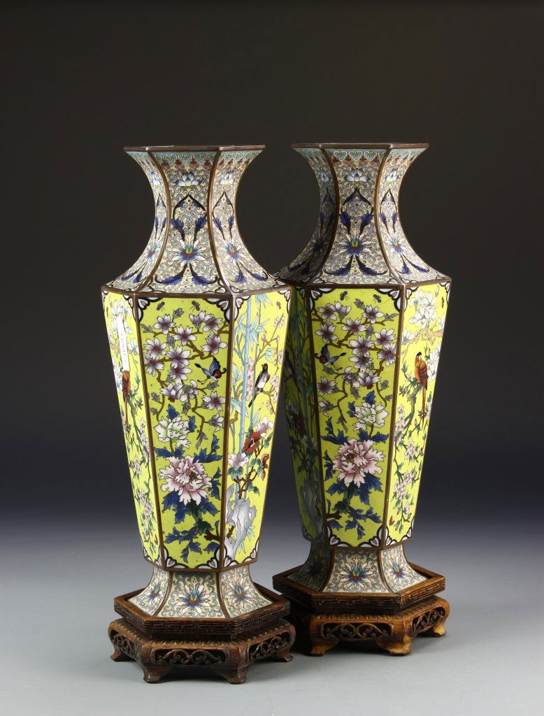 Pair of Chinese Cloisonne Vases (1 of 7)