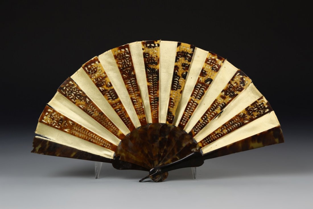 Chinese Turtle Shell Fan (1 of 3)
