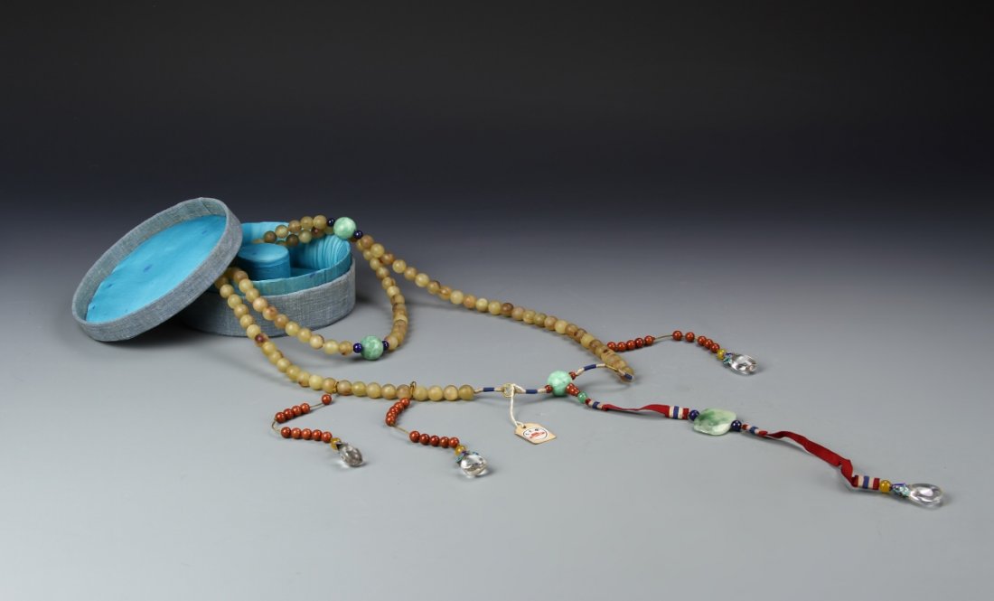 Chinese Deer Horn Court Necklace (1 of 10)