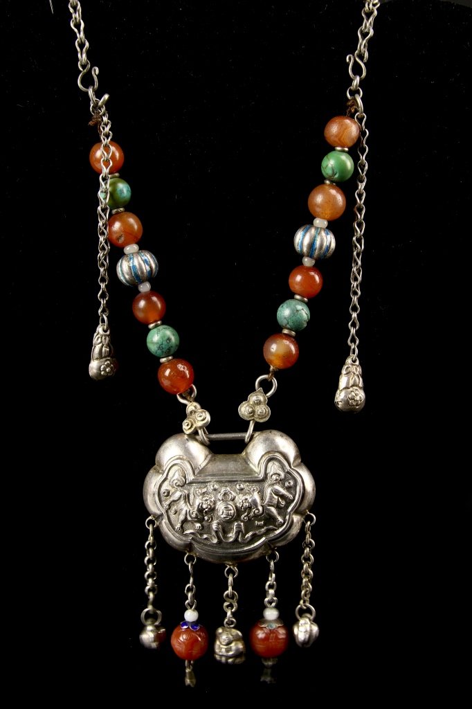 Chinese Silver Necklace (1 of 2)