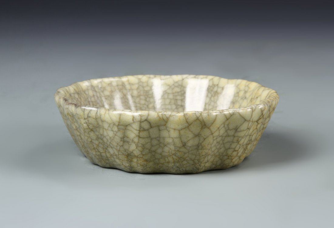 Rare Kwan-Type Brush Washer (1 of 7)