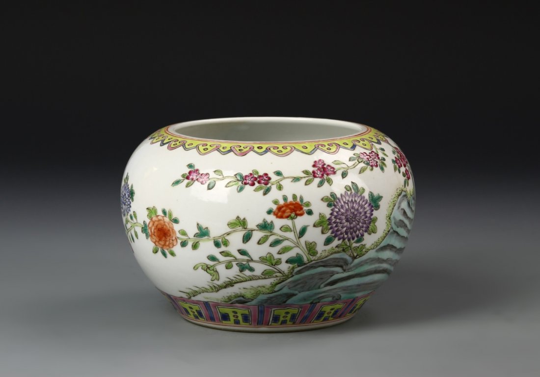 Chinese Famille Rose Brush Pot (1 of 7)
