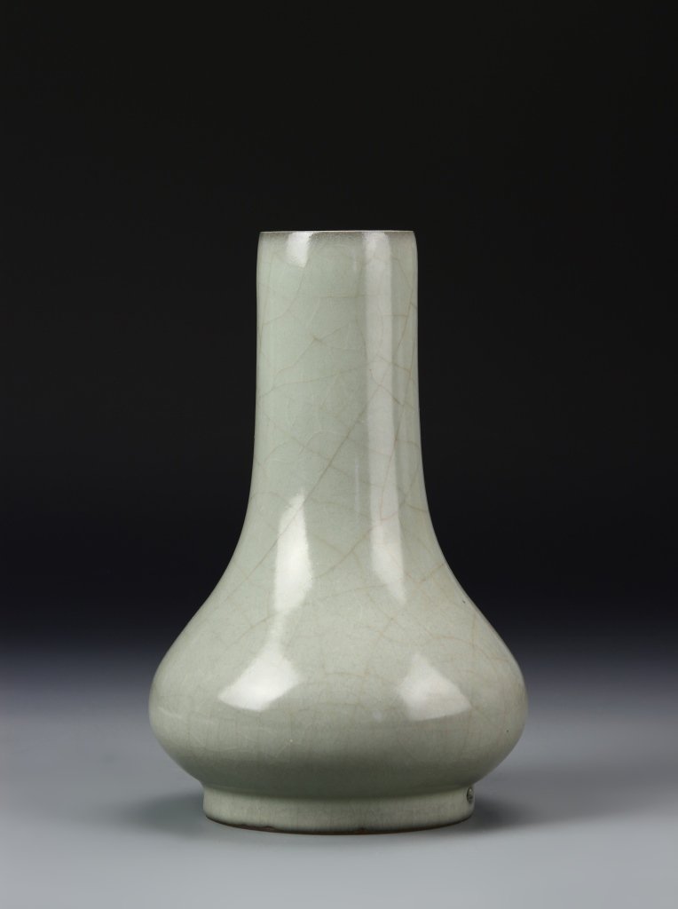 Chinese Ge Yao Vase (1 of 6)