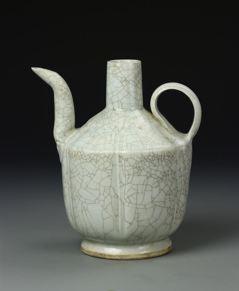 Chinese Long Quan Yao Vase (1 of 7)