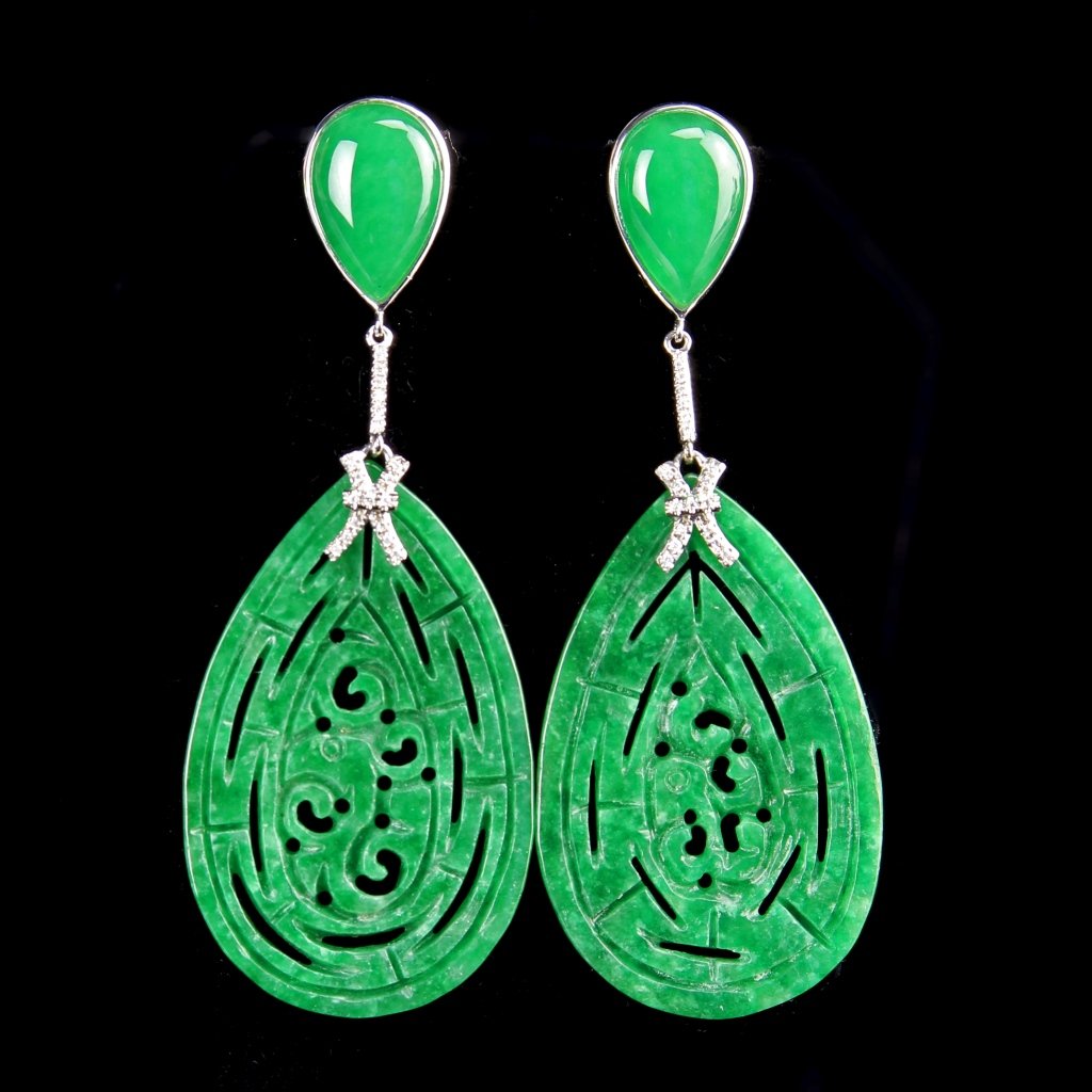 Pair of Chinese Jadeite and White Gold Earrings (1 of 4)