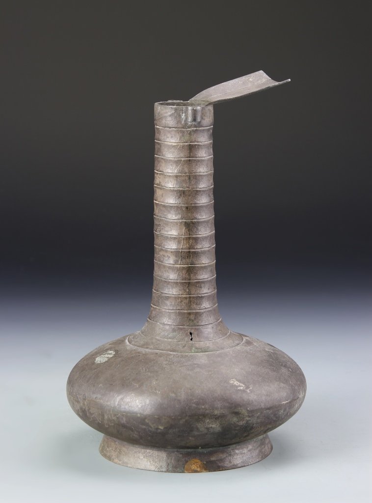 Chinese Silver Vase (1 of 4)