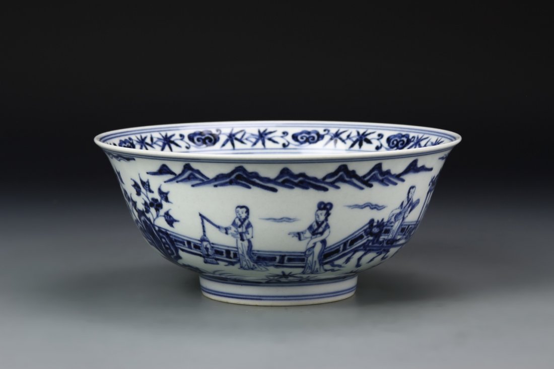 Chinese Blue and White Bowl (1 of 8)