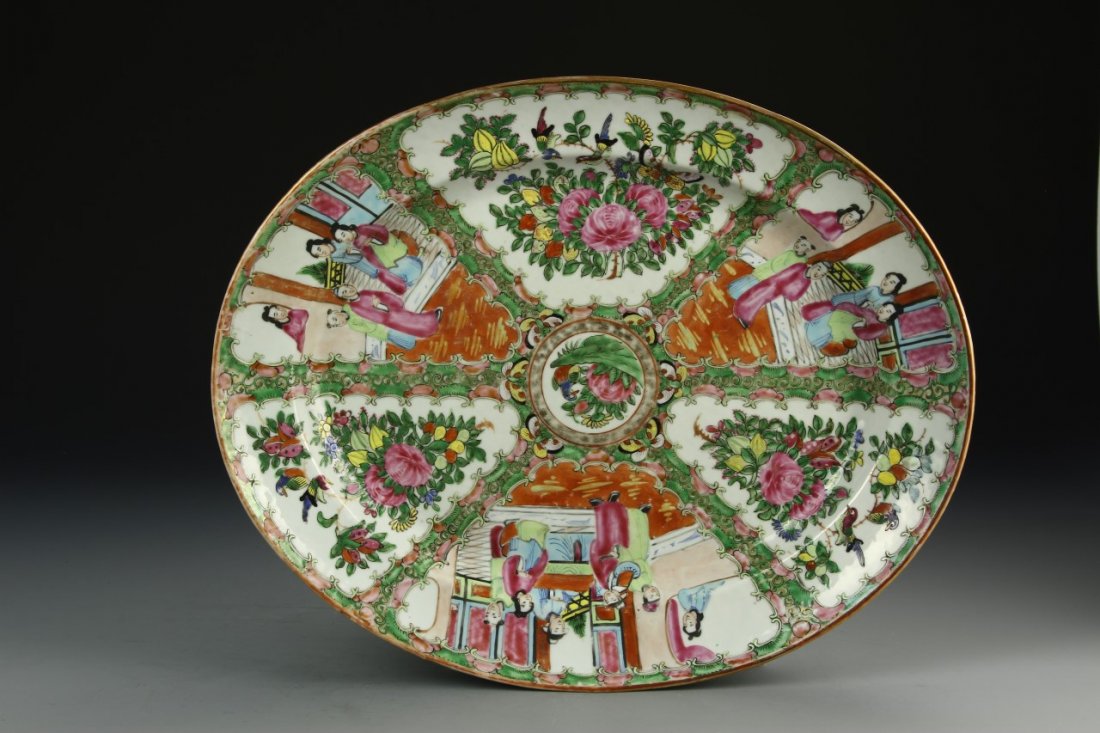 Chinese Rose Medallion Plate (1 of 4)