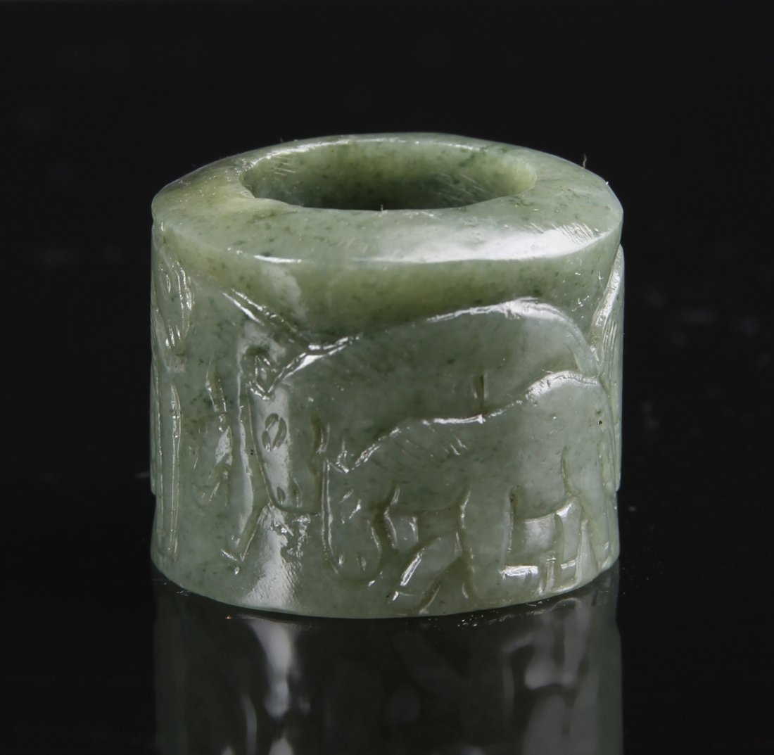 Chinese Jade Thumb Ring (1 of 3)
