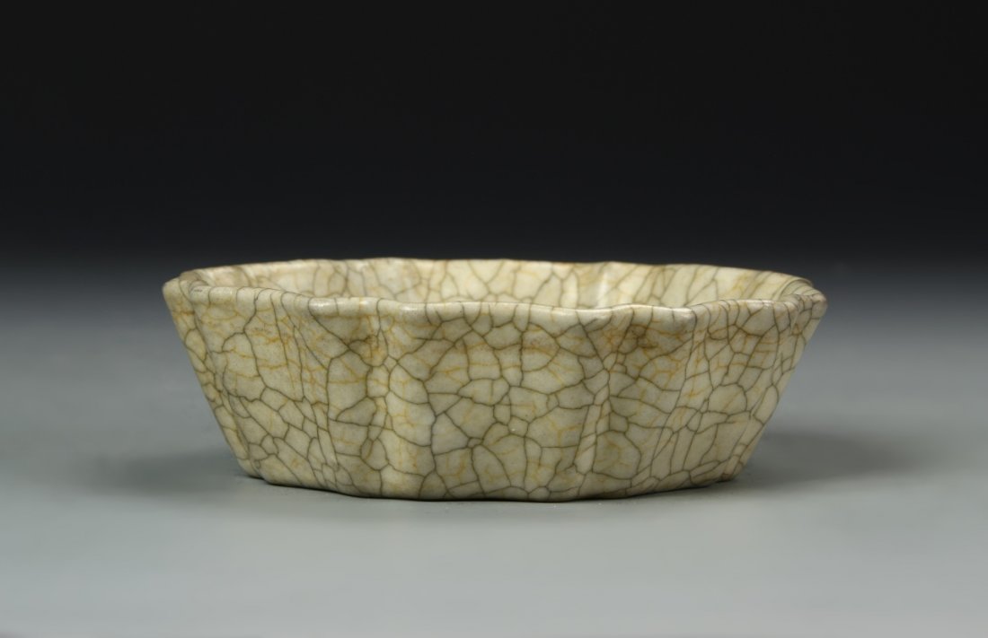 Important Koyao Mallow Shaped Brushwasher (1 of 7)