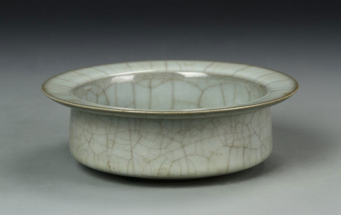 Fine Longchuan Guan-type Brushwasher (1 of 8)