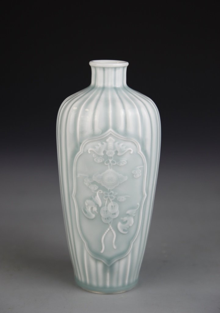 Chinese Celadon Glazed Vase (1 of 5)