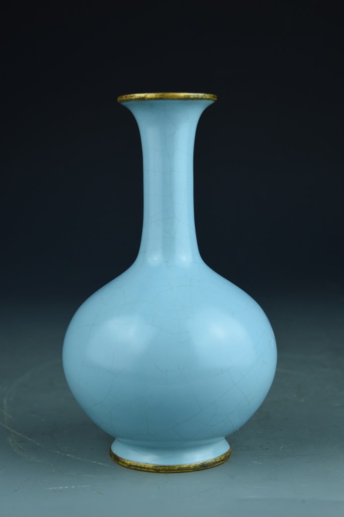 Chinese Ru Ware Vase (1 of 3)