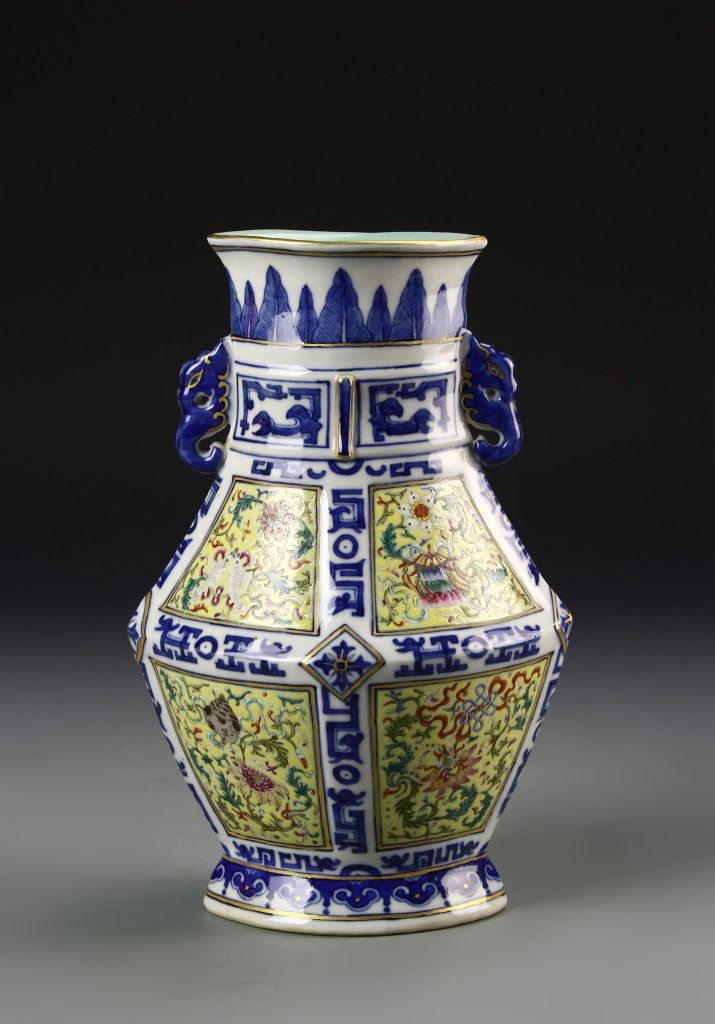 Chinese Famille Rose Vase (1 of 6)