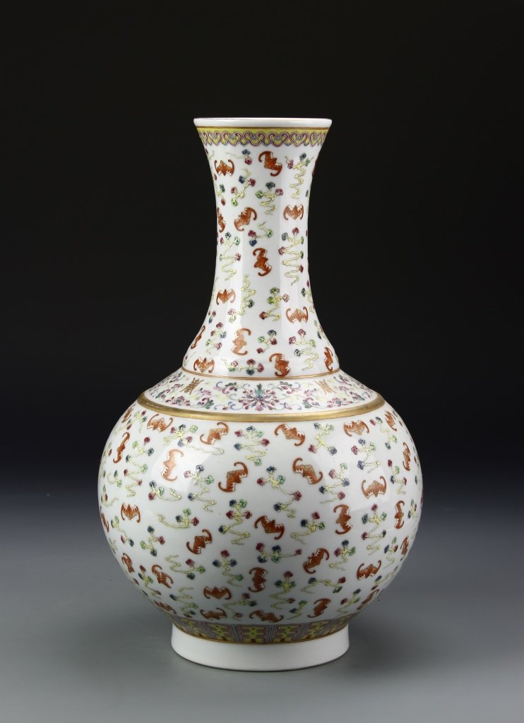 Chinese Famille Rose Vase (1 of 6)