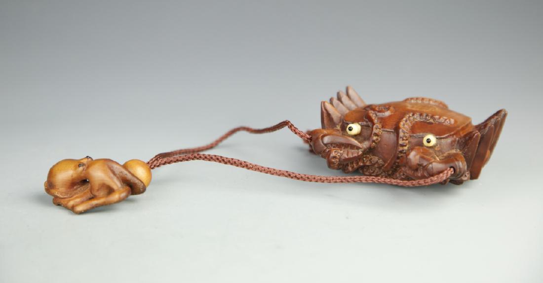 Carved Wood Crab Pouch (1 of 7)